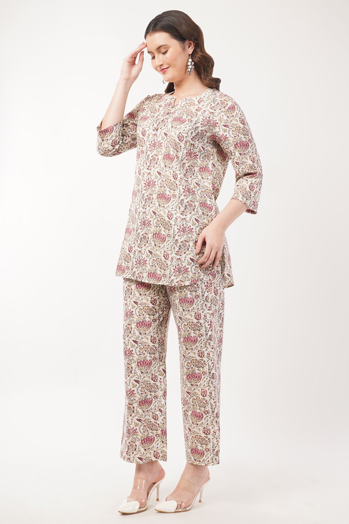 Clobulk Women Co-ord Set (Set of 20pc - 4 Colour)- ₹770/ per pc