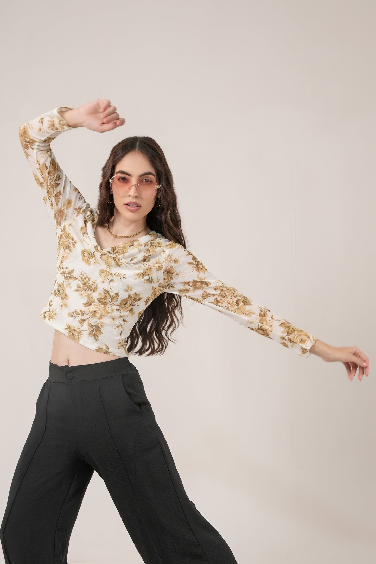 Clobulk Women Top (Set of 20pc - 4 Colour)- ₹280/ per pc