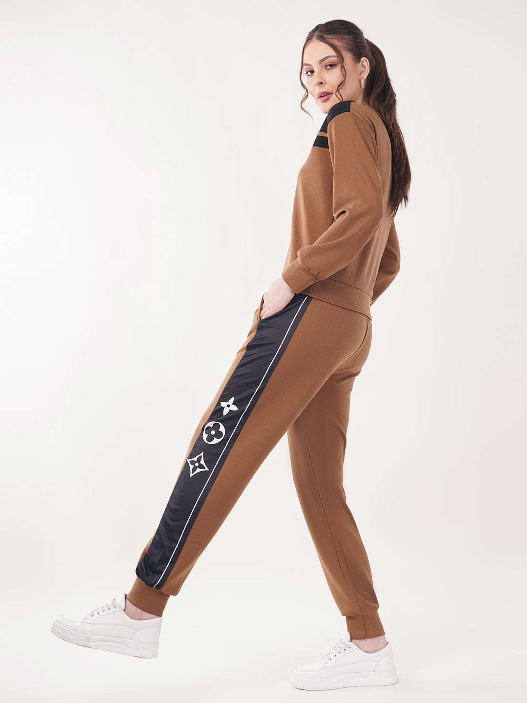 Clobulk Women Co-ord Set Set (Set of 10PC - 2 Colour)- ₹819/pc