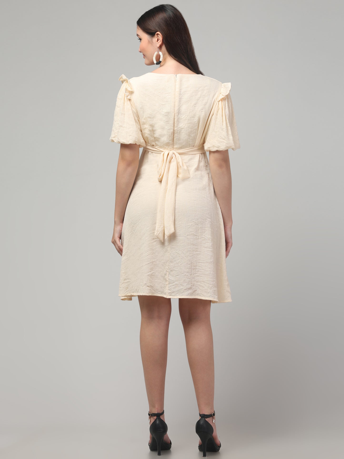 Off White Casual Fit and Flare Midi Dress