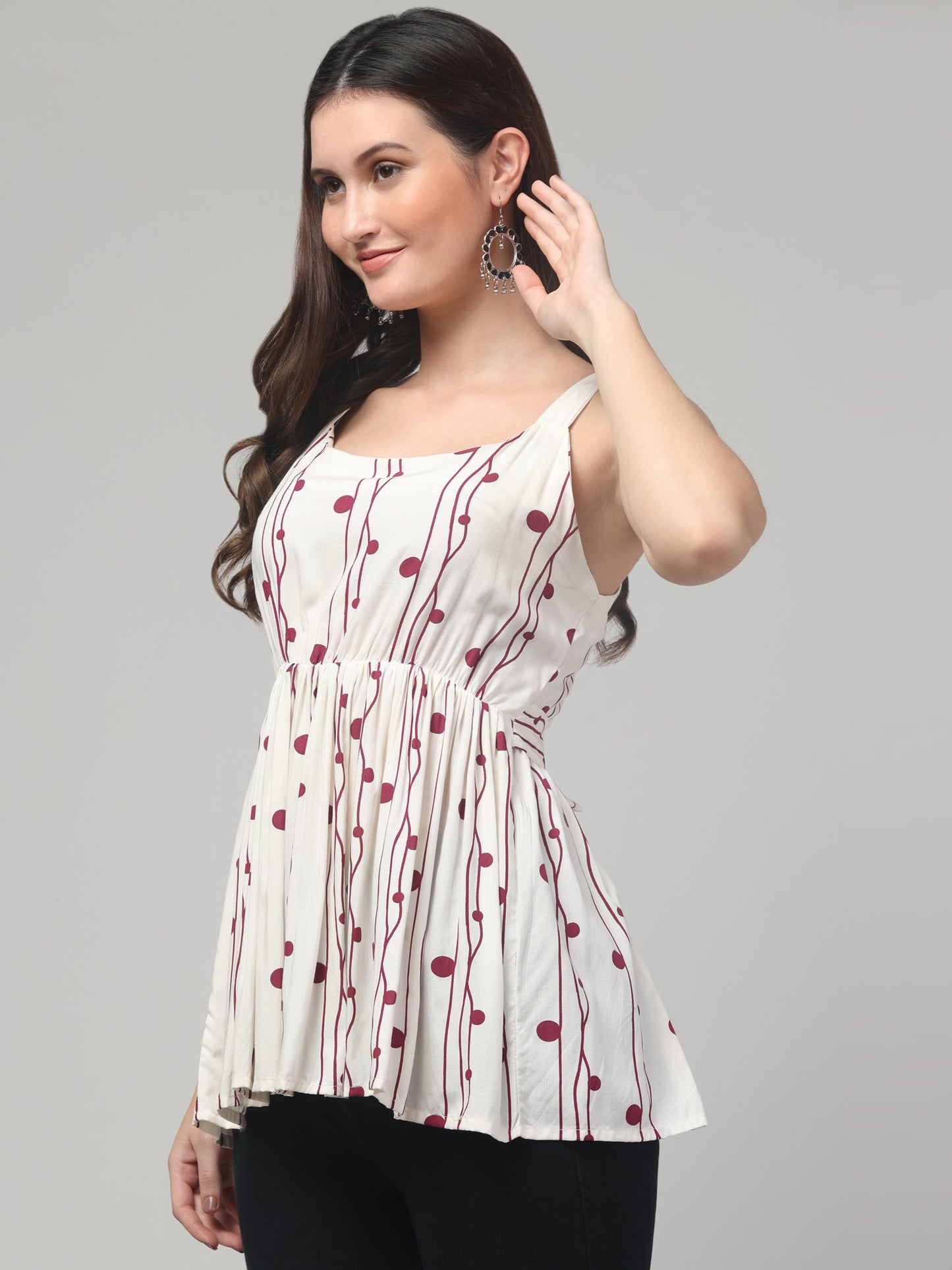 Clobulk Women Top (Set of 10PC - 2 Colour)- ₹259/ per pc